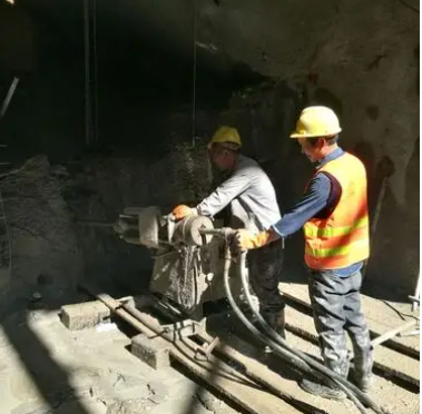 博湖水下抗分散灌浆料特点 水下不分散注浆料介绍